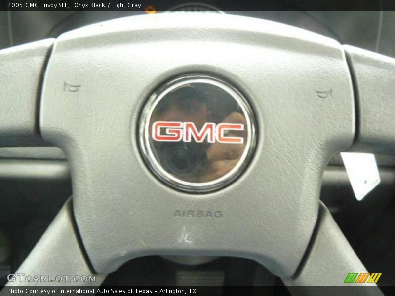 Onyx Black / Light Gray 2005 GMC Envoy SLE
