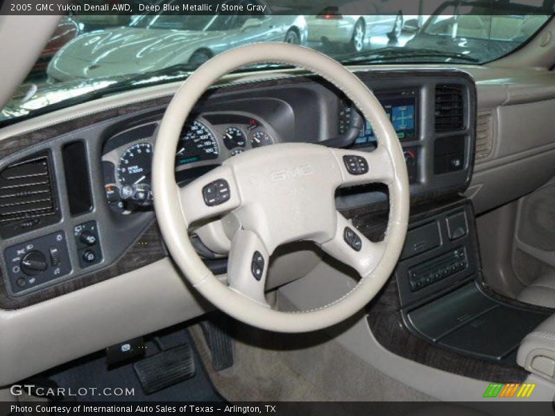 Deep Blue Metallic / Stone Gray 2005 GMC Yukon Denali AWD