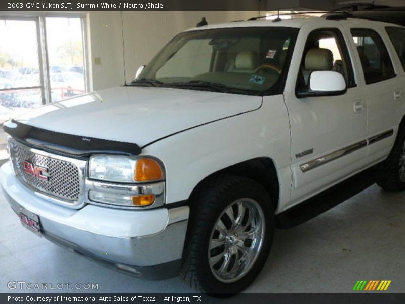 Summit White / Neutral/Shale 2003 GMC Yukon SLT