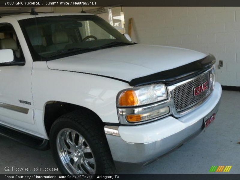 Summit White / Neutral/Shale 2003 GMC Yukon SLT