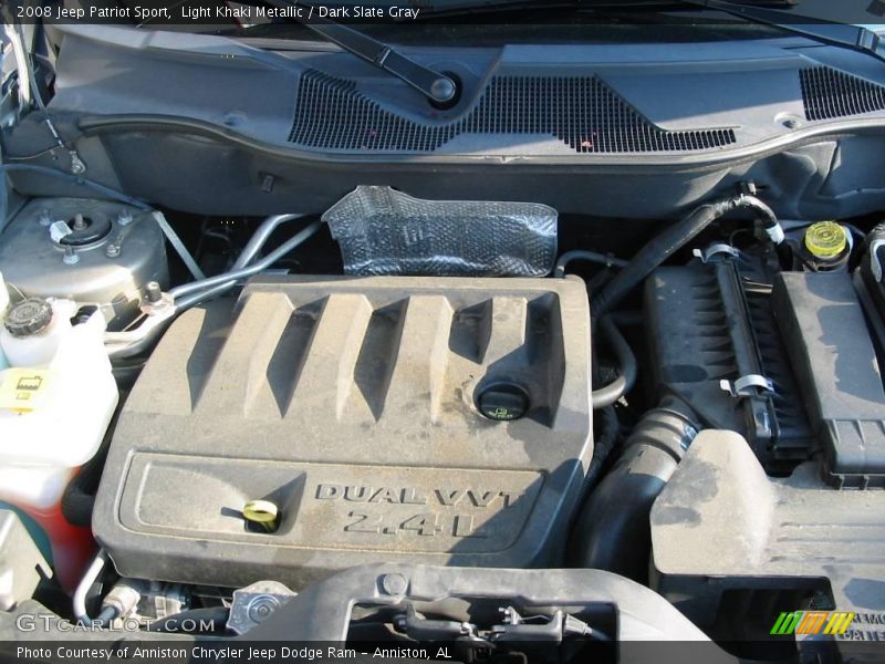 Light Khaki Metallic / Dark Slate Gray 2008 Jeep Patriot Sport