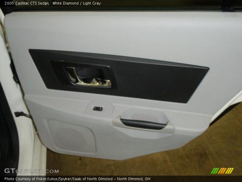 White Diamond / Light Gray 2005 Cadillac CTS Sedan