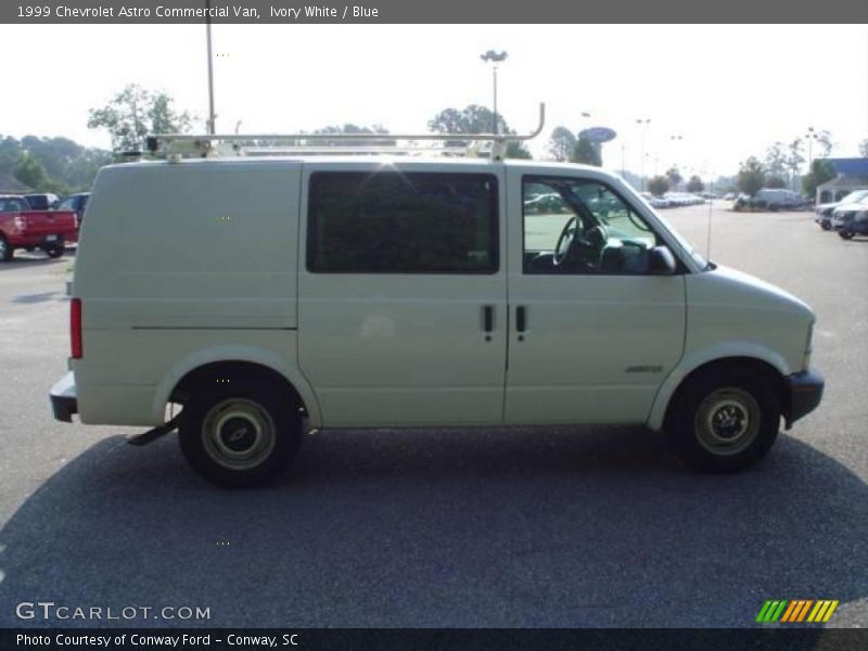 Ivory White / Blue 1999 Chevrolet Astro Commercial Van