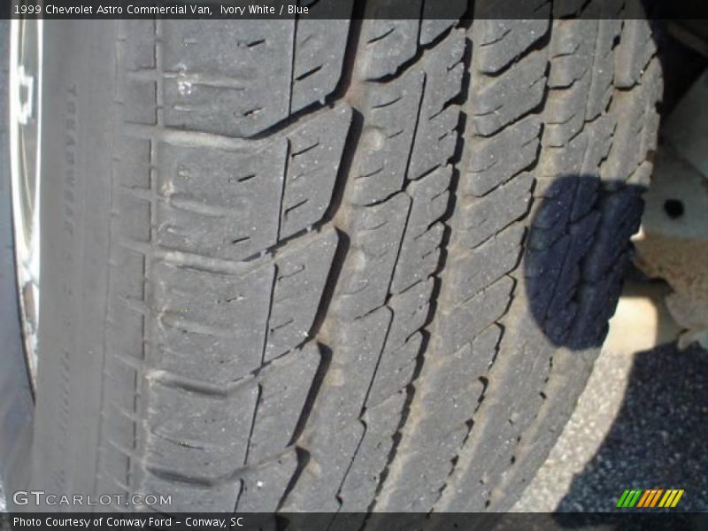Ivory White / Blue 1999 Chevrolet Astro Commercial Van