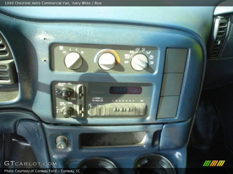 Ivory White / Blue 1999 Chevrolet Astro Commercial Van