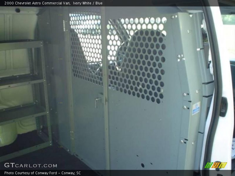 Ivory White / Blue 2000 Chevrolet Astro Commercial Van