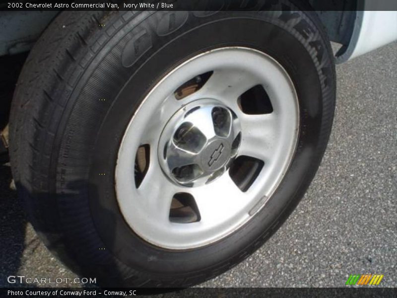Ivory White / Blue 2002 Chevrolet Astro Commercial Van