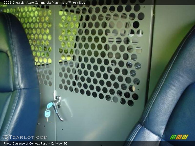 Ivory White / Blue 2002 Chevrolet Astro Commercial Van