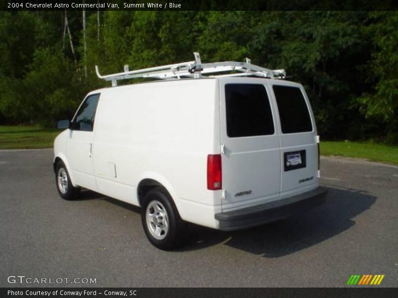 Summit White / Blue 2004 Chevrolet Astro Commercial Van