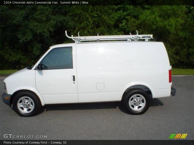 Summit White / Blue 2004 Chevrolet Astro Commercial Van