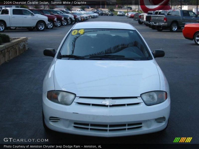 Summit White / Graphite 2004 Chevrolet Cavalier Sedan