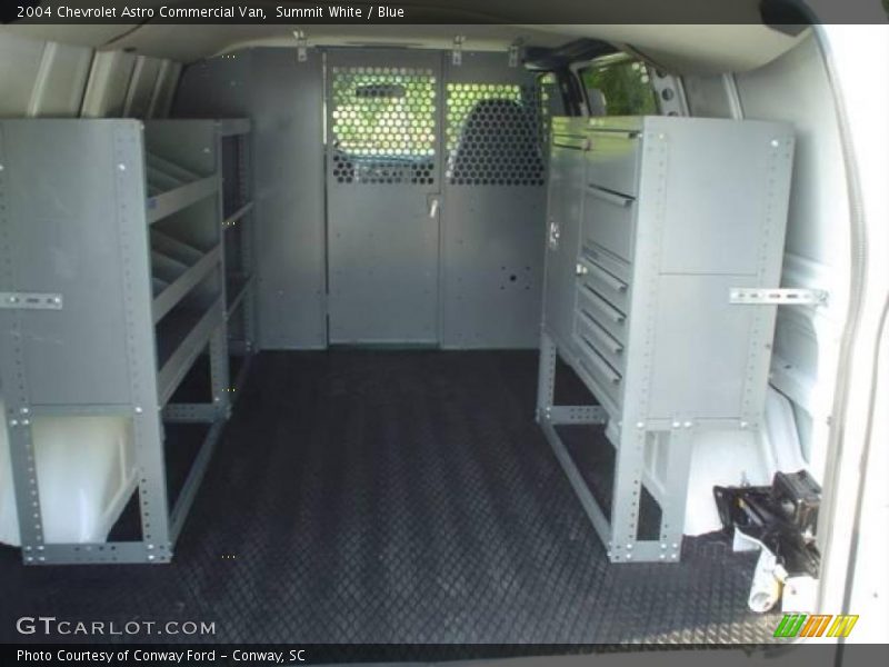 Summit White / Blue 2004 Chevrolet Astro Commercial Van
