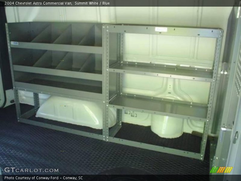 Summit White / Blue 2004 Chevrolet Astro Commercial Van