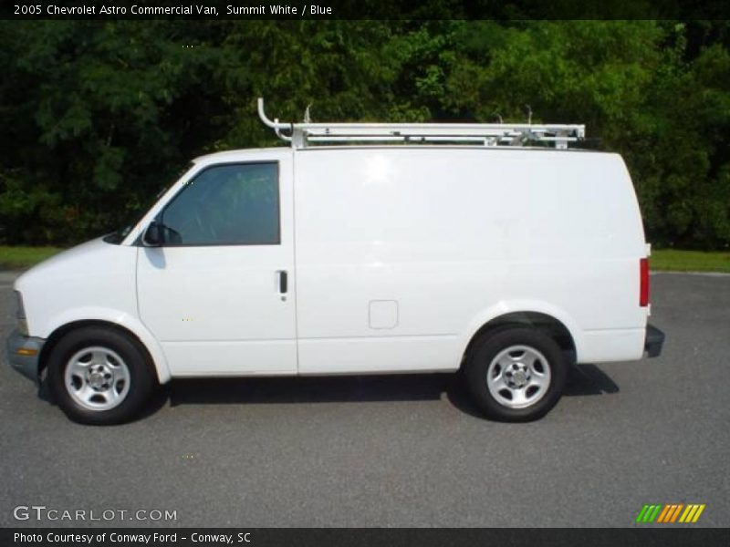 Summit White / Blue 2005 Chevrolet Astro Commercial Van
