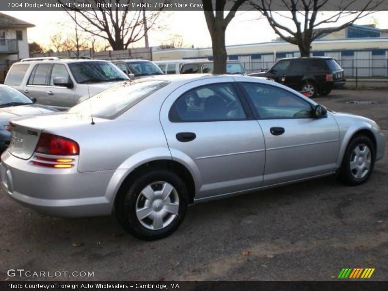 Bright Silver Metallic / Dark Slate Gray 2004 Dodge Stratus SE Sedan