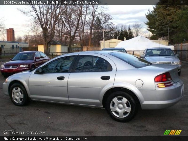 Bright Silver Metallic / Dark Slate Gray 2004 Dodge Stratus SE Sedan