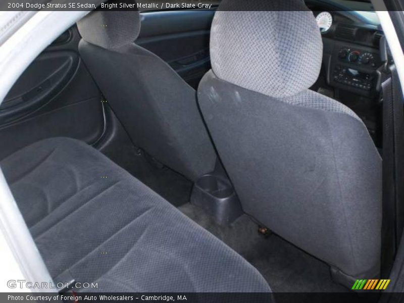 Bright Silver Metallic / Dark Slate Gray 2004 Dodge Stratus SE Sedan