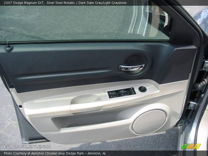 Silver Steel Metallic / Dark Slate Gray/Light Graystone 2007 Dodge Magnum SXT