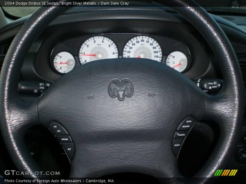 Bright Silver Metallic / Dark Slate Gray 2004 Dodge Stratus SE Sedan