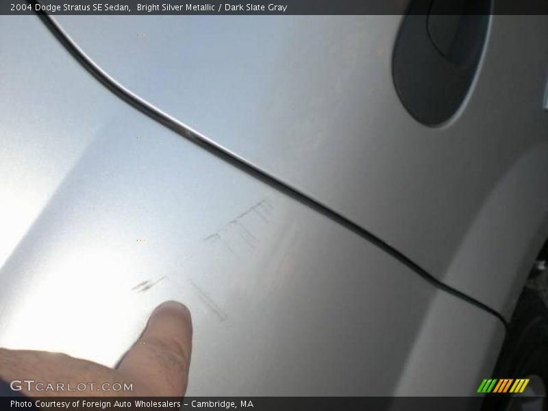 Bright Silver Metallic / Dark Slate Gray 2004 Dodge Stratus SE Sedan