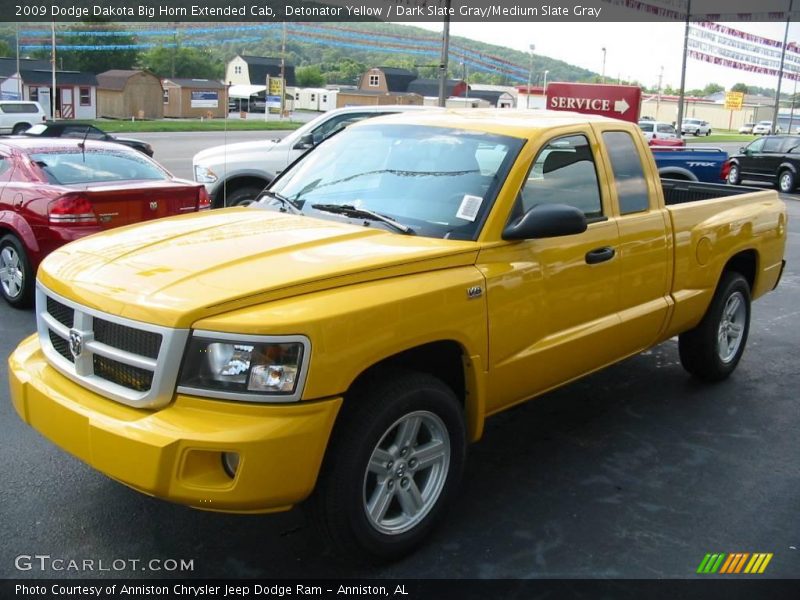 Detonator Yellow / Dark Slate Gray/Medium Slate Gray 2009 Dodge Dakota Big Horn Extended Cab