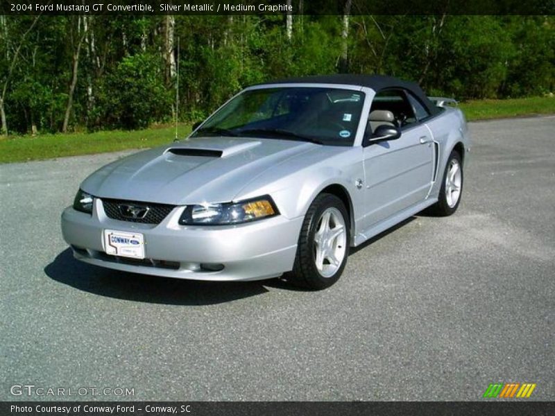 Silver Metallic / Medium Graphite 2004 Ford Mustang GT Convertible