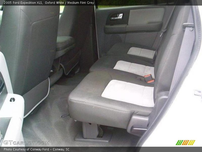 Oxford White / Medium Flint Grey 2005 Ford Expedition XLS