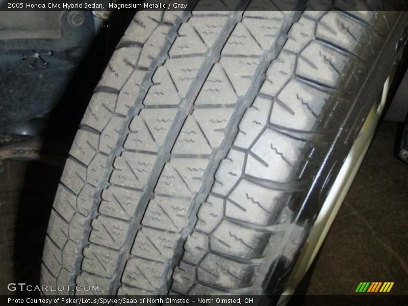 Magnesium Metallic / Gray 2005 Honda Civic Hybrid Sedan