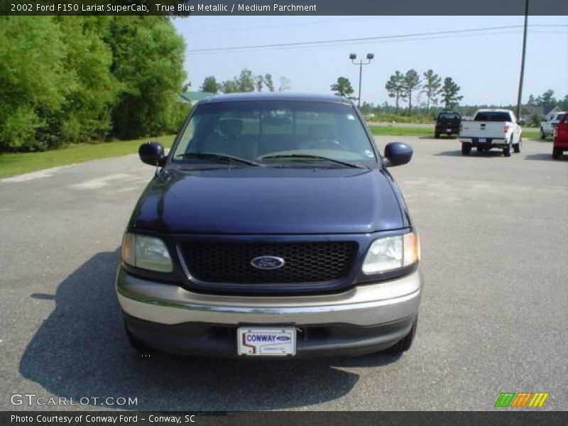True Blue Metallic / Medium Parchment 2002 Ford F150 Lariat SuperCab