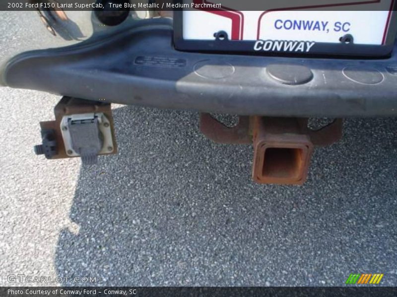 True Blue Metallic / Medium Parchment 2002 Ford F150 Lariat SuperCab