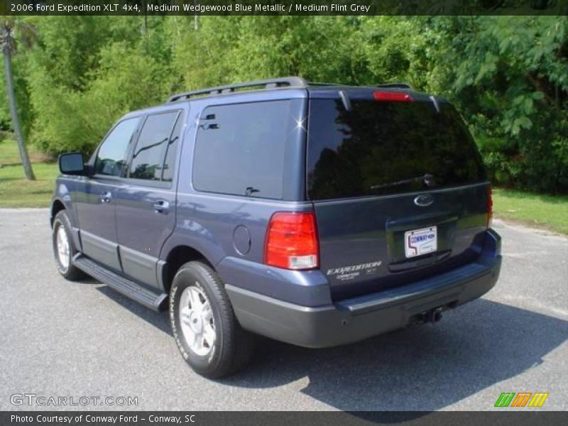 Medium Wedgewood Blue Metallic / Medium Flint Grey 2006 Ford Expedition XLT 4x4