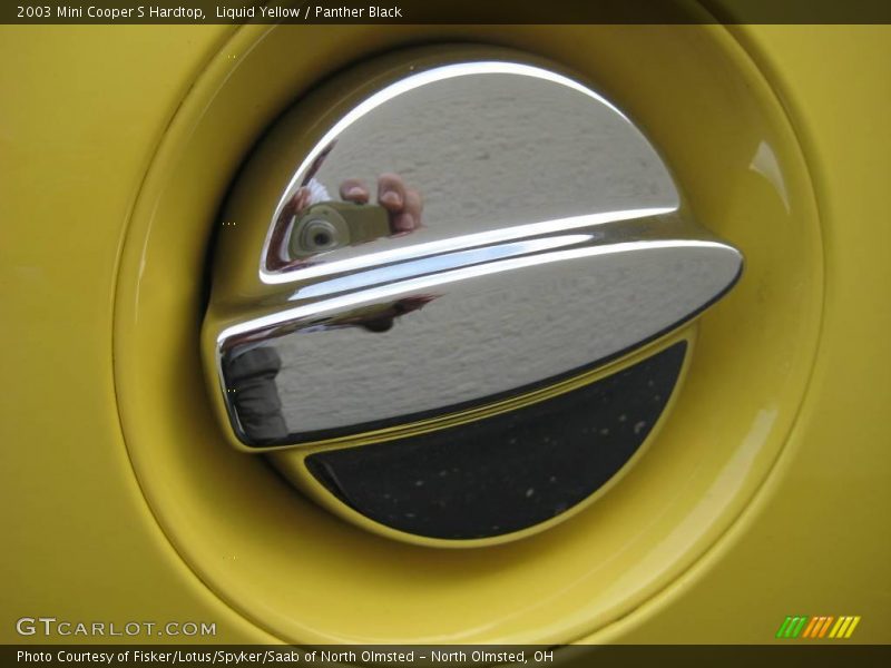 Liquid Yellow / Panther Black 2003 Mini Cooper S Hardtop