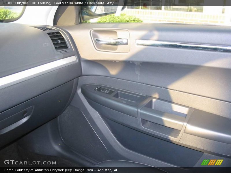 Cool Vanilla White / Dark Slate Gray 2008 Chrysler 300 Touring