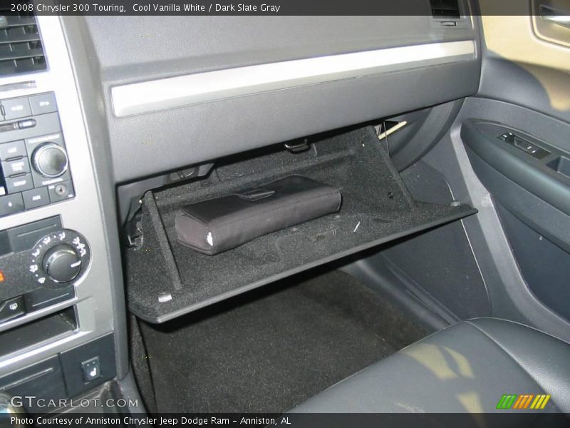 Cool Vanilla White / Dark Slate Gray 2008 Chrysler 300 Touring