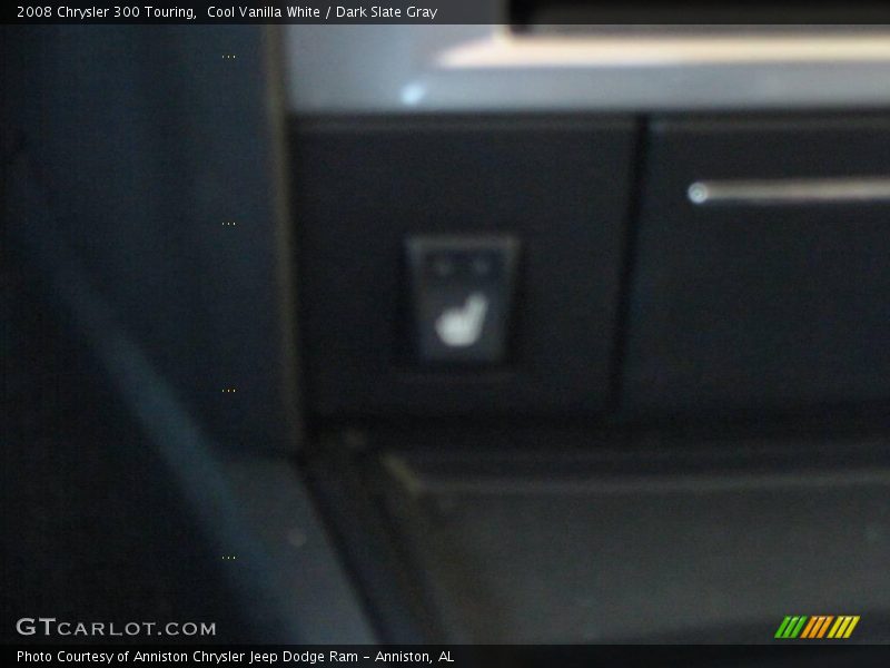 Cool Vanilla White / Dark Slate Gray 2008 Chrysler 300 Touring