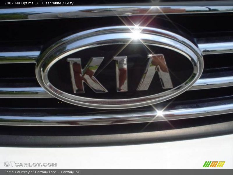 Clear White / Gray 2007 Kia Optima LX