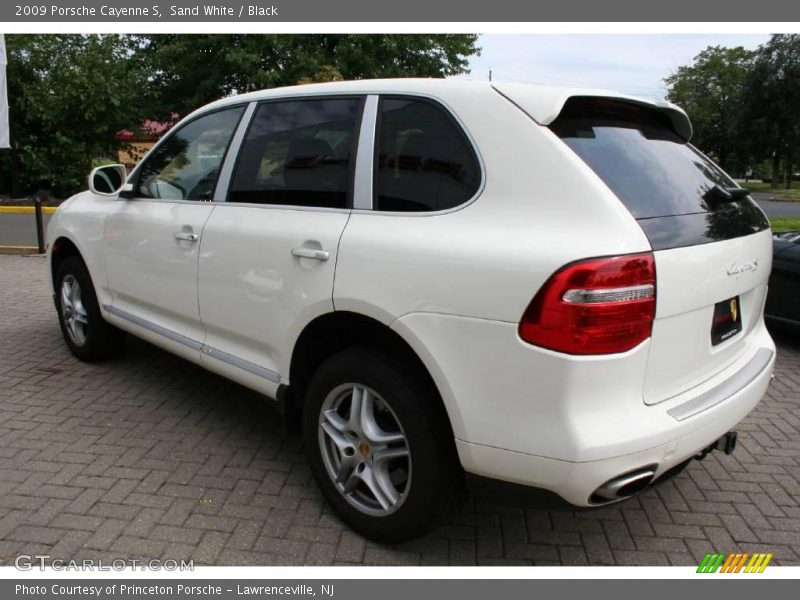 Sand White / Black 2009 Porsche Cayenne S