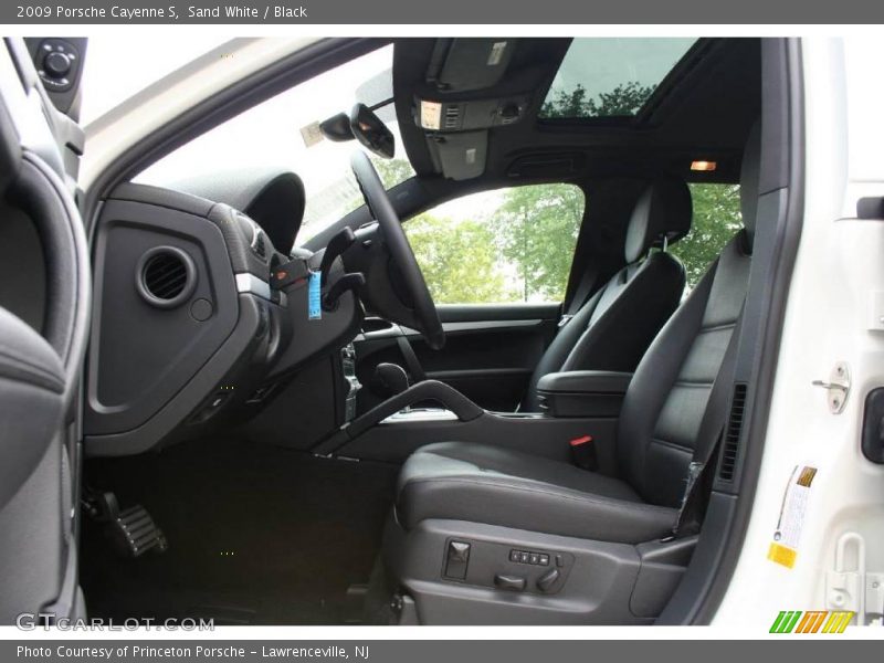 Sand White / Black 2009 Porsche Cayenne S