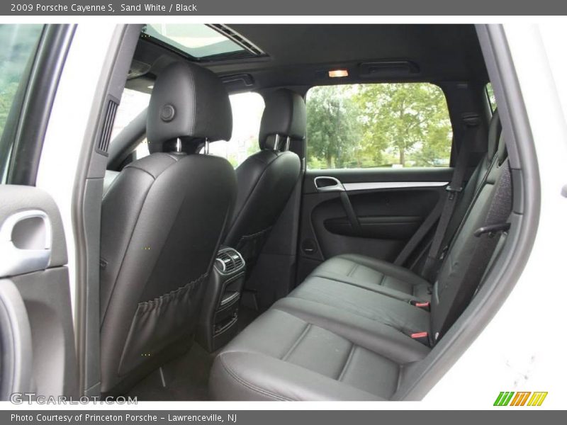Sand White / Black 2009 Porsche Cayenne S