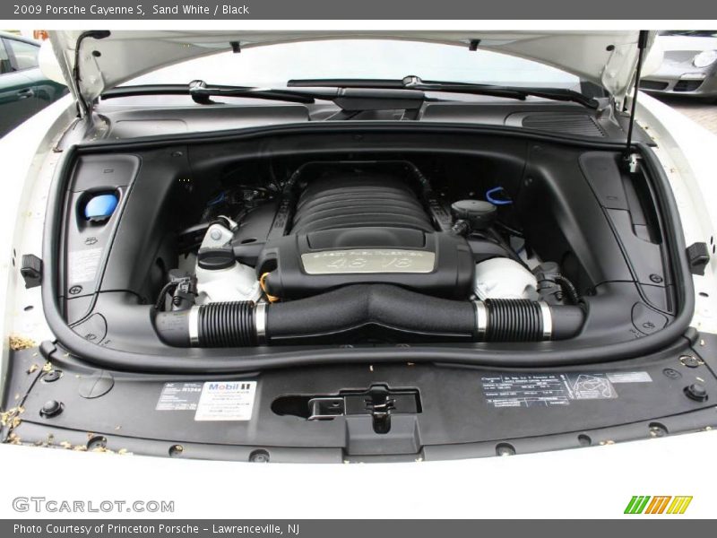 Sand White / Black 2009 Porsche Cayenne S
