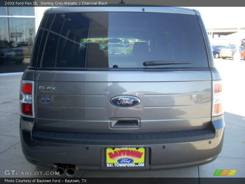 Sterling Grey Metallic / Charcoal Black 2009 Ford Flex SE