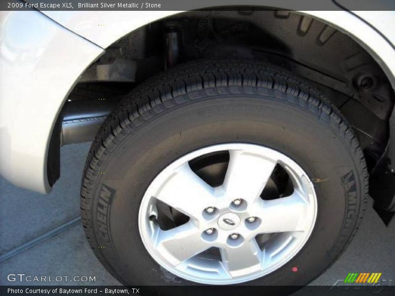 Brilliant Silver Metallic / Stone 2009 Ford Escape XLS
