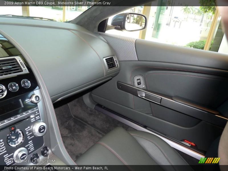 Meteorite Silver / Phantom Gray 2009 Aston Martin DB9 Coupe