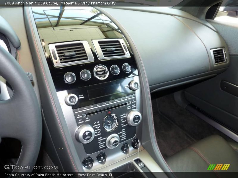 Meteorite Silver / Phantom Gray 2009 Aston Martin DB9 Coupe