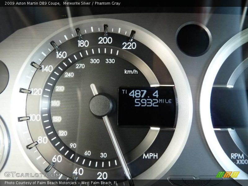 Meteorite Silver / Phantom Gray 2009 Aston Martin DB9 Coupe