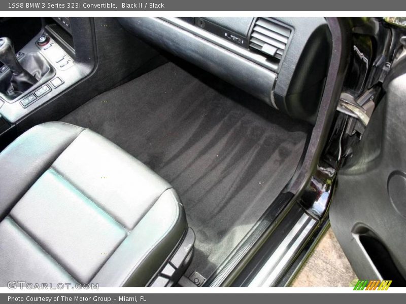 Black II / Black 1998 BMW 3 Series 323i Convertible