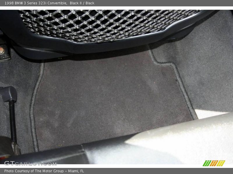 Black II / Black 1998 BMW 3 Series 323i Convertible