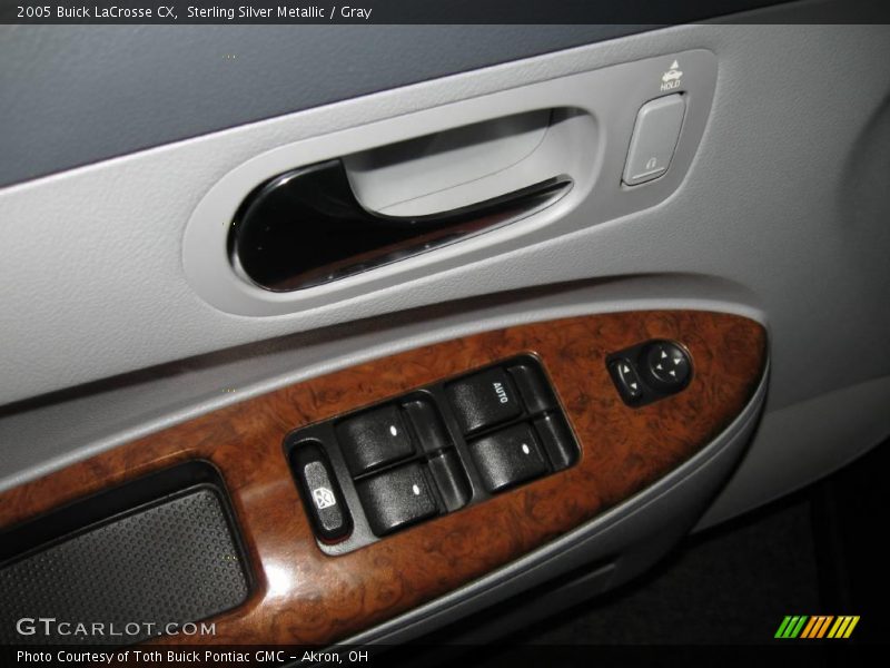 Sterling Silver Metallic / Gray 2005 Buick LaCrosse CX