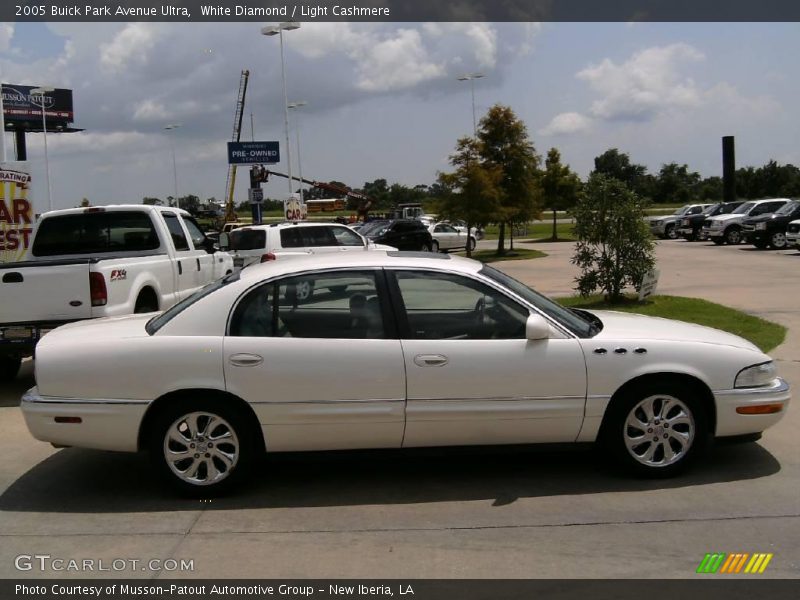 White Diamond / Light Cashmere 2005 Buick Park Avenue Ultra
