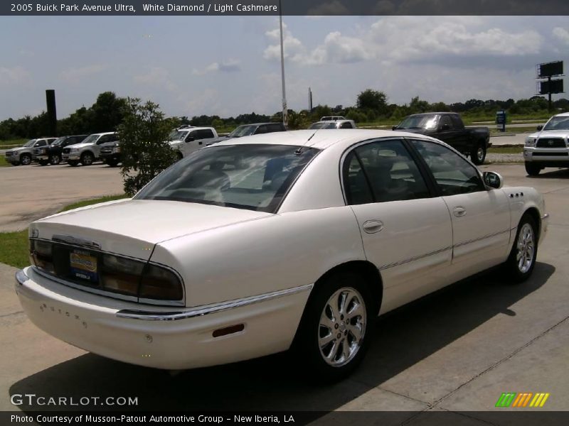 White Diamond / Light Cashmere 2005 Buick Park Avenue Ultra